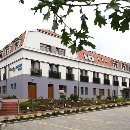 Hotel Sport Zruč